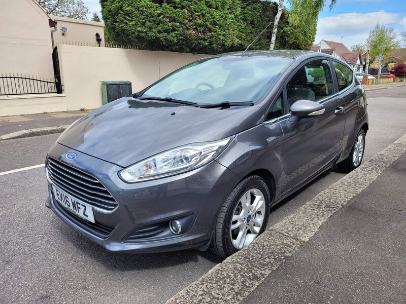 View FORD FIESTA 1.0T EcoBoost Zetec Euro 6 (s/s) 3dr