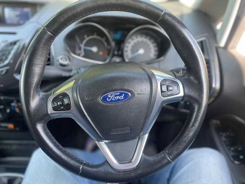 FORD ECOSPORT