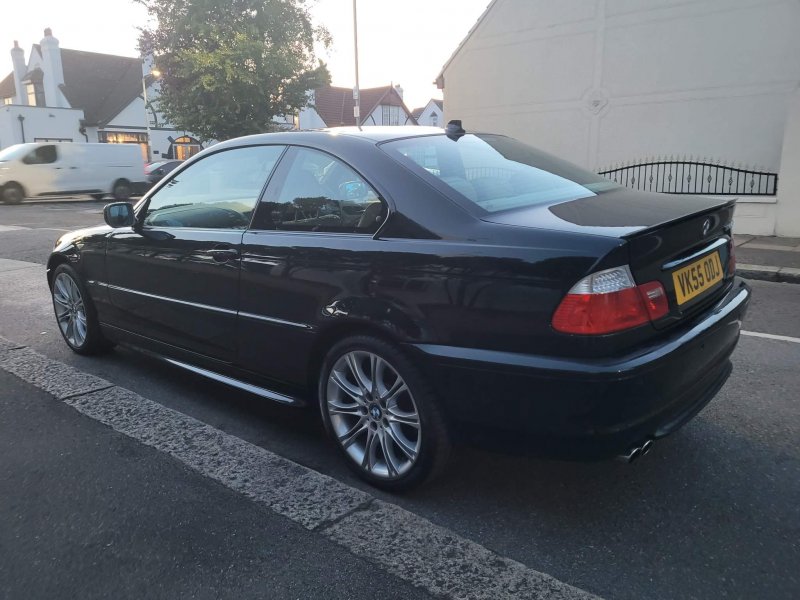 BMW 3 SERIES