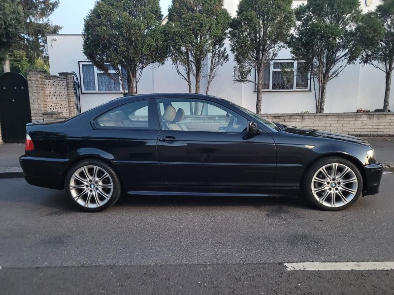 BMW 3 SERIES