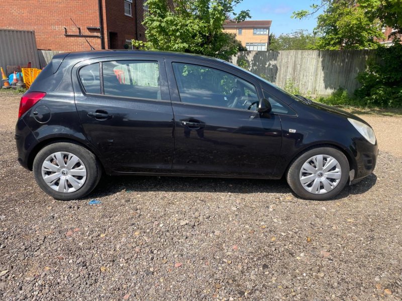 View VAUXHALL CORSA 1.2 16V Exclusiv Easytronic Euro 5 5dr (A/C)