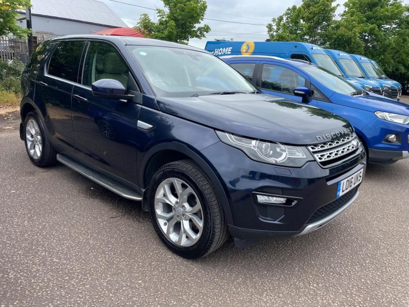 View LAND ROVER DISCOVERY SPORT 2.0 TD4 HSE Auto 4WD Euro 6 (s/s) 5dr