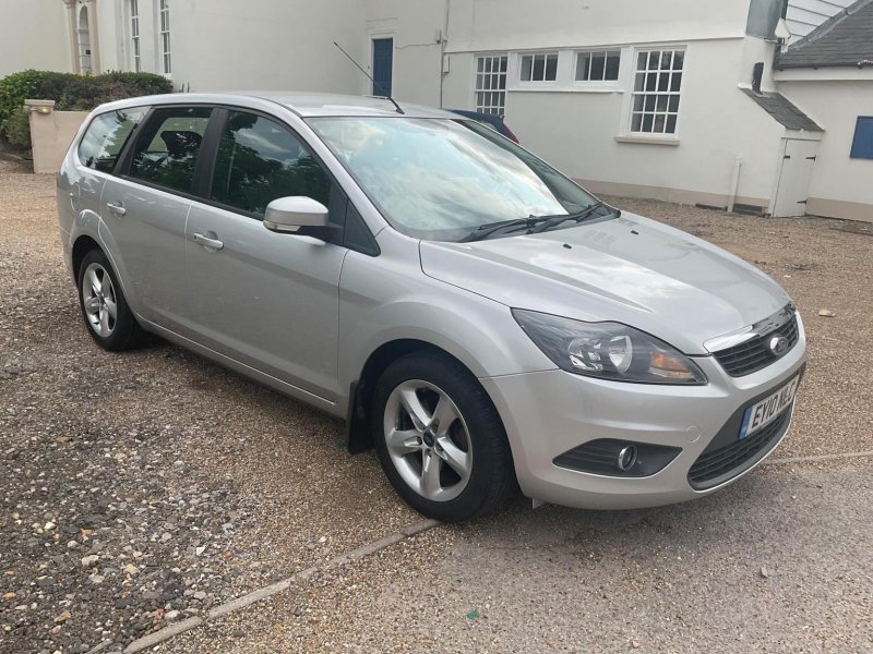 View FORD FOCUS 1.6 Titanium 5dr