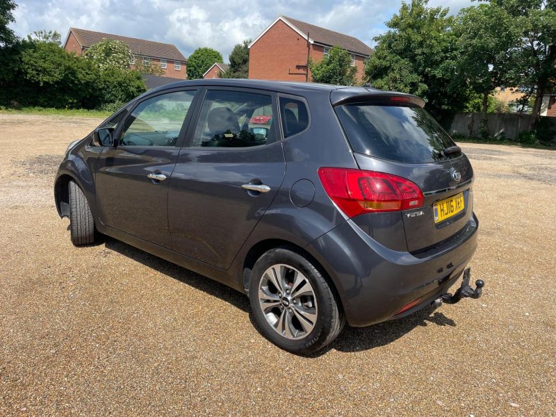 View KIA VENGA 1.6 4 Euro 6 (s/s) 5dr