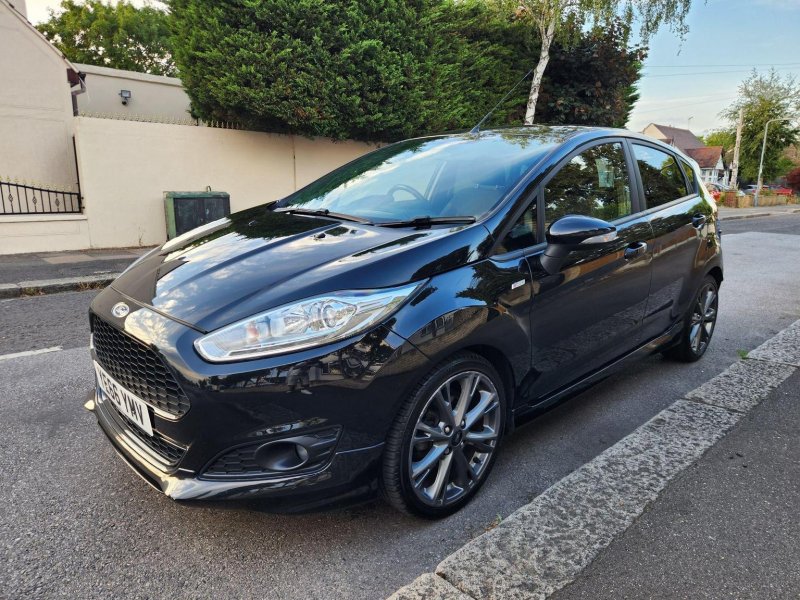 View FORD FIESTA 1.0T EcoBoost ST-Line Euro 6 (s/s) 5dr