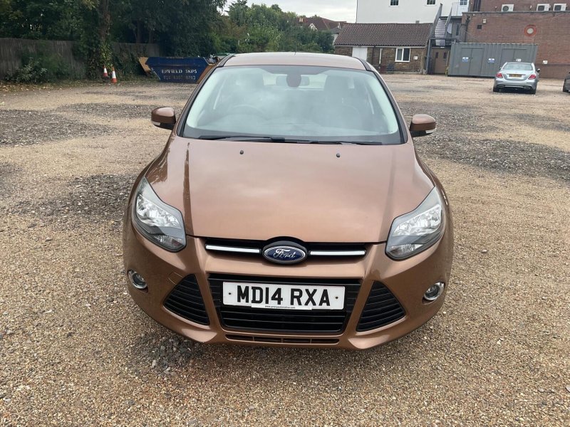 View FORD FOCUS 1.6 Titanium Navigator Powershift Euro 5 5dr