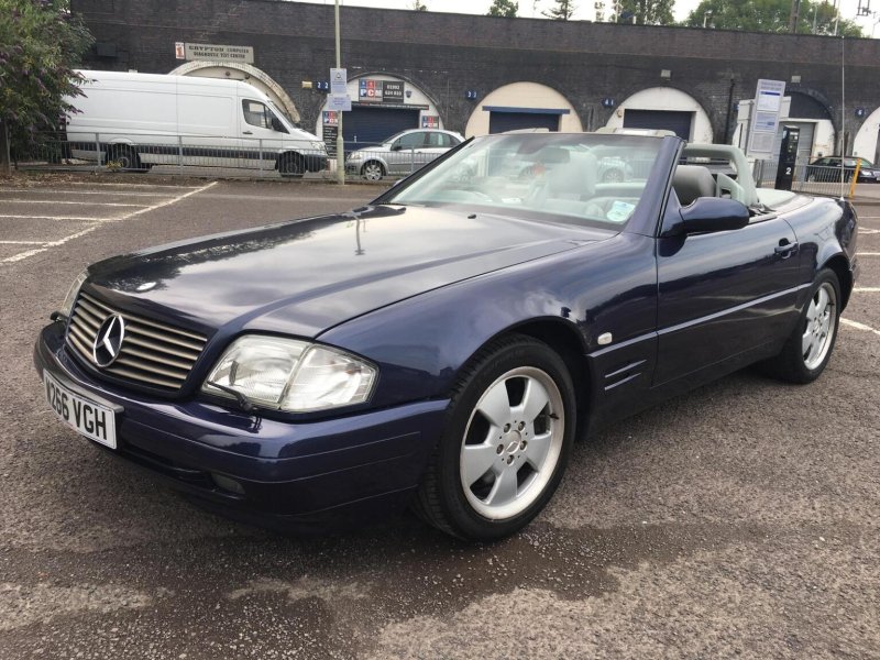 View MERCEDES-BENZ SL 3.2 SL320 Limited Edition 2dr