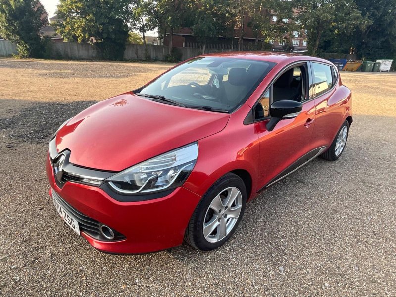 View RENAULT CLIO 1.2 16V Dynamique MediaNav Euro 5 5dr