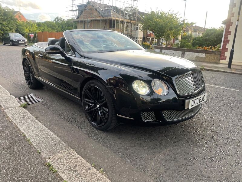 View BENTLEY CONTINENTAL 6.0 W12 GTC Auto 4WD Euro 4 2dr